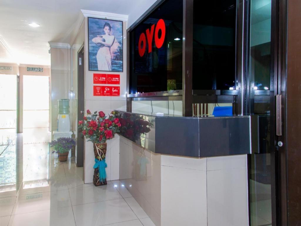 Oyo 89851 Leila Hotel Sandakan Exterior foto
