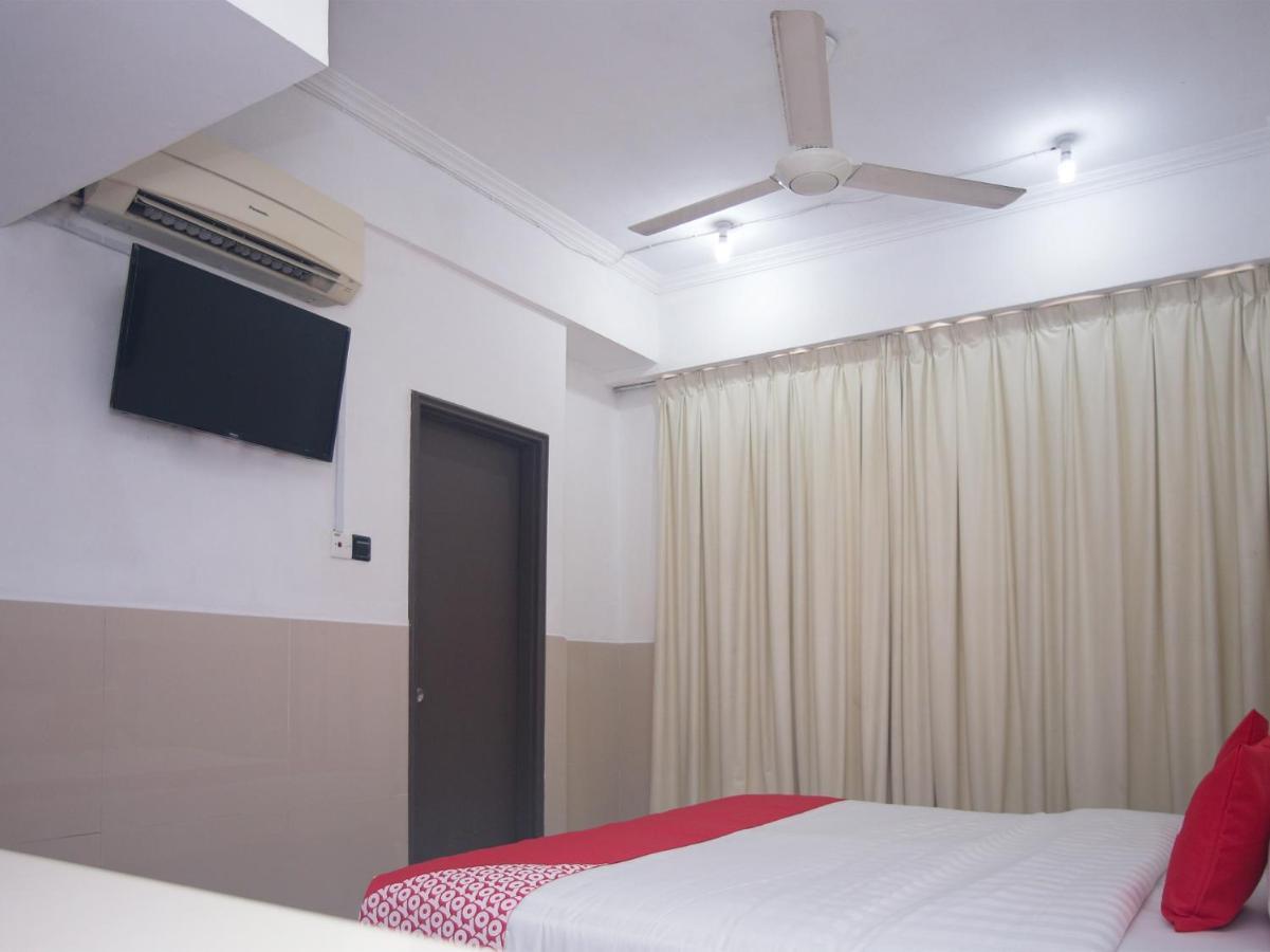 Oyo 89851 Leila Hotel Sandakan Exterior foto